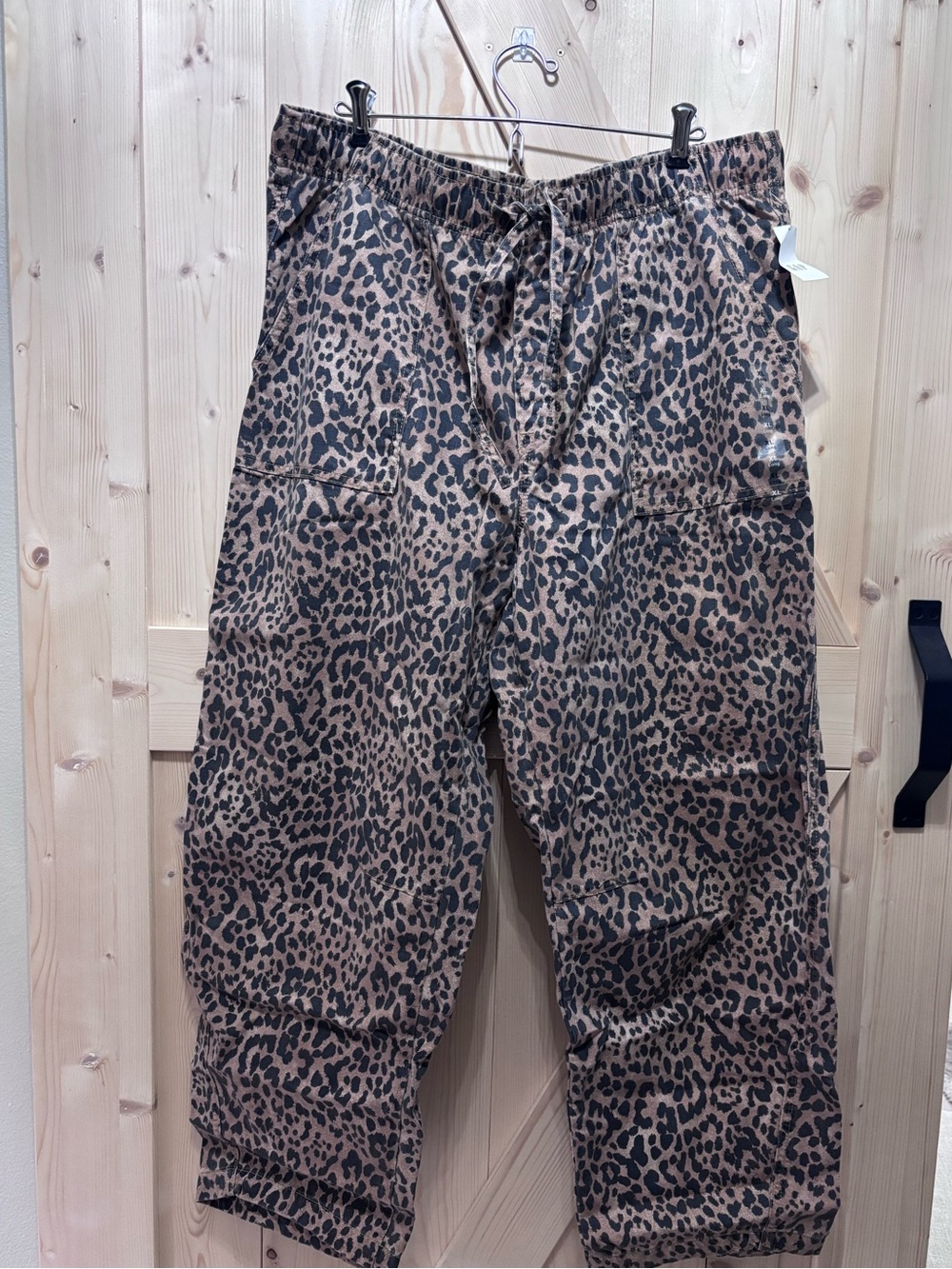 GAP Leopard Print Brown Black barrel leg Jeans NWT